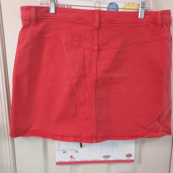 Gap Denim - Red Front Patch Pocket Denim Skirt Size 33/16 - Picture 6 of 9
